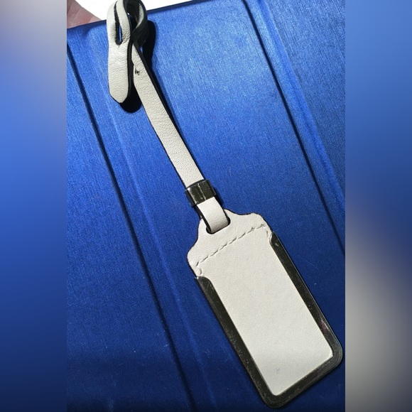 COACH KEY FOB BAG CHARM KEYCHAIN HANGTAG 2.75” FRAMED TAG - Picture 4 of 7